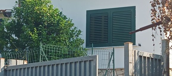 Дом с 4 комнатами в Формия, Италия № 293109 2