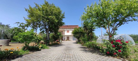 5 rooms Villa in Casalbordino, Italy No. 223141 10