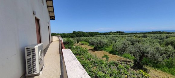 5 rooms Villa in Casalbordino, Italy No. 223141 19
