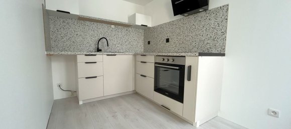 2 bedrooms House in Annoeullin, France No. 363755 5