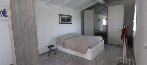 6 Schlafzimmer Haus in Medicina, Italy, Nr. 362542 26
