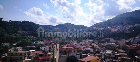 Apartamento de 2 dormitorios en Messina, Italy No. 20977 18