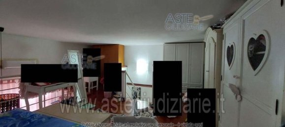 2غرفة شقة في Pozzuoli, Italy رقم 261165 10