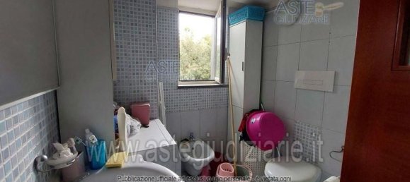 2غرفة شقة في Pozzuoli, Italy رقم 261165 9