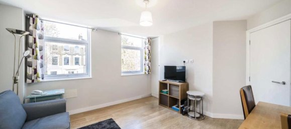 1 bedroom Apartment in Ealing, United Kingdom No. 5815 2