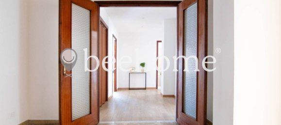 2 bedrooms Apartment in Rome, Italy No. 333626 19