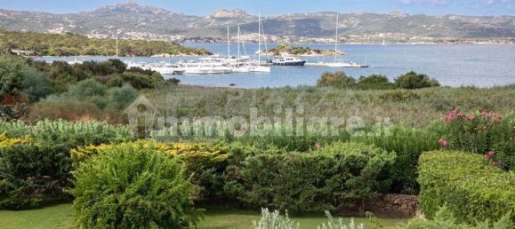 3 bedrooms Villa in Arzachena, Italy No. 376199 8