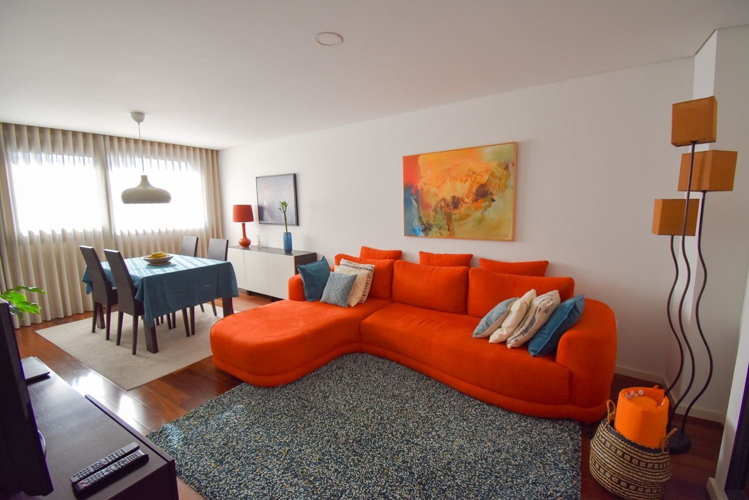 3 bedrooms Apartment in Porto, Portugal No. 222301