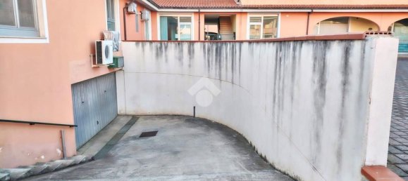 Garagem em San Salvo, Italy 50 m² N.º 341942 2