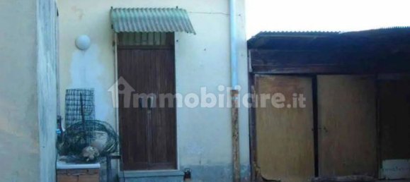 3 rooms Apartment in Vigevano, Italy No. 229956 3