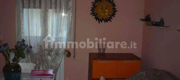 3 rooms Apartment in Vigevano, Italy No. 229956 9