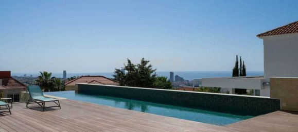 6 bedrooms Villa in Germasogeia, Cyprus No. 6295 15