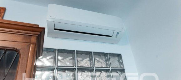 3 rooms Commercial property in Genoa, Italy No. 272207 11