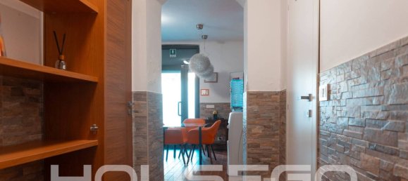 3 rooms Commercial property in Genoa, Italy No. 272207 10