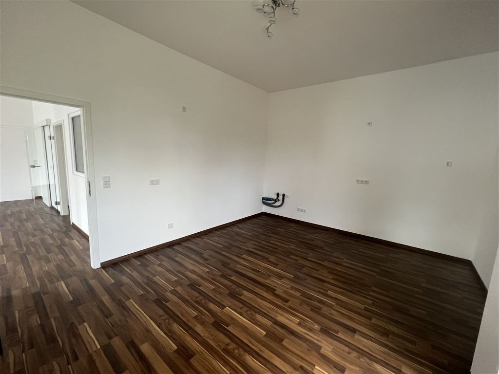 Escritório de 3 divisões em Bamberg, Germany N.º 136520