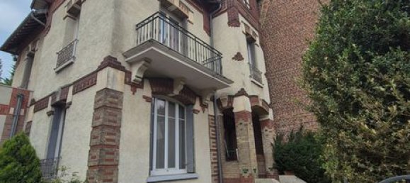 4 bedrooms House in Gisors, France No. 359447 10