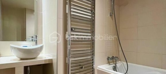 2 Schlafzimmer Wohnung in Asnieres-sur-Seine, France, Nr. 325903 4