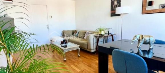 2 Schlafzimmer Wohnung in Asnieres-sur-Seine, France, Nr. 325903 5