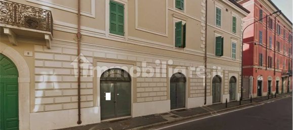 5 rooms Commercial property in Brescia, Italy No. 101850 2
