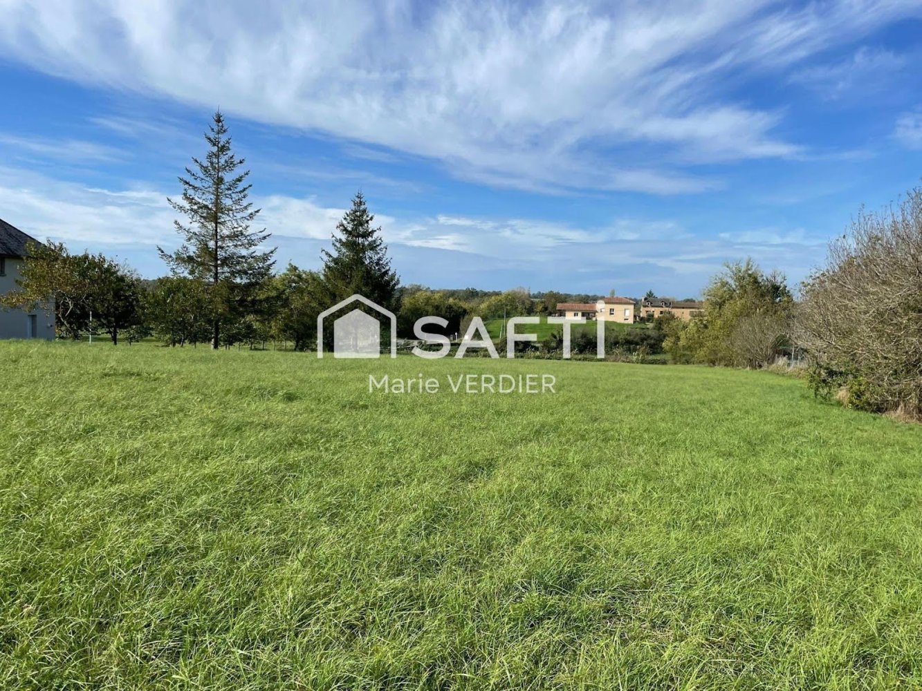 2810m² Land in Montbazens, France No. 219295