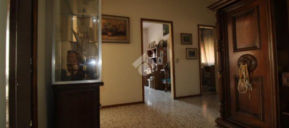 4-Zimmer Wohnung in Bergamo, Italy, Nr. 186230 49