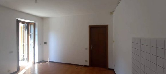 2 rooms Apartment in Imbersago, Italy No. 349643 9