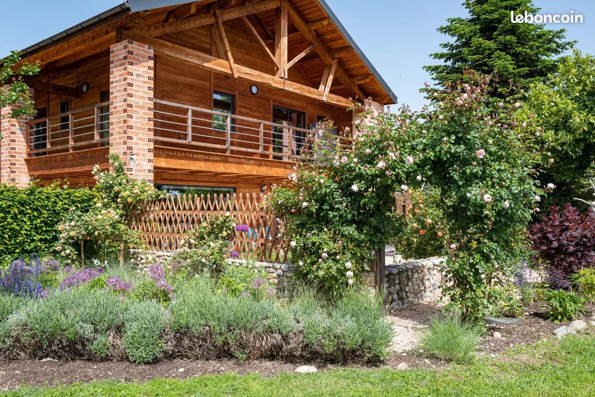 3 bedrooms House in Occitanie, France No. 336110