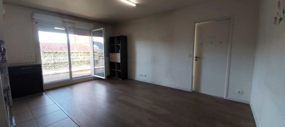 3 bedrooms Apartment in Chelles, France No. 173144 5