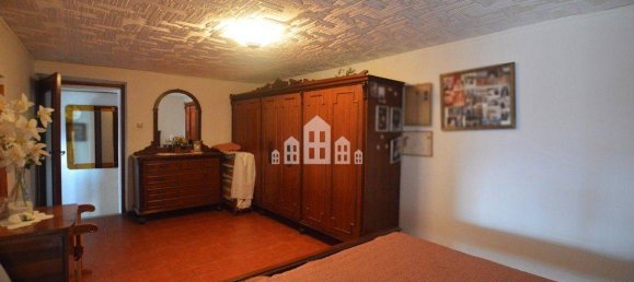 2 Schlafzimmer Wohnung in Cuorgnè, Italy, Nr. 173880 34