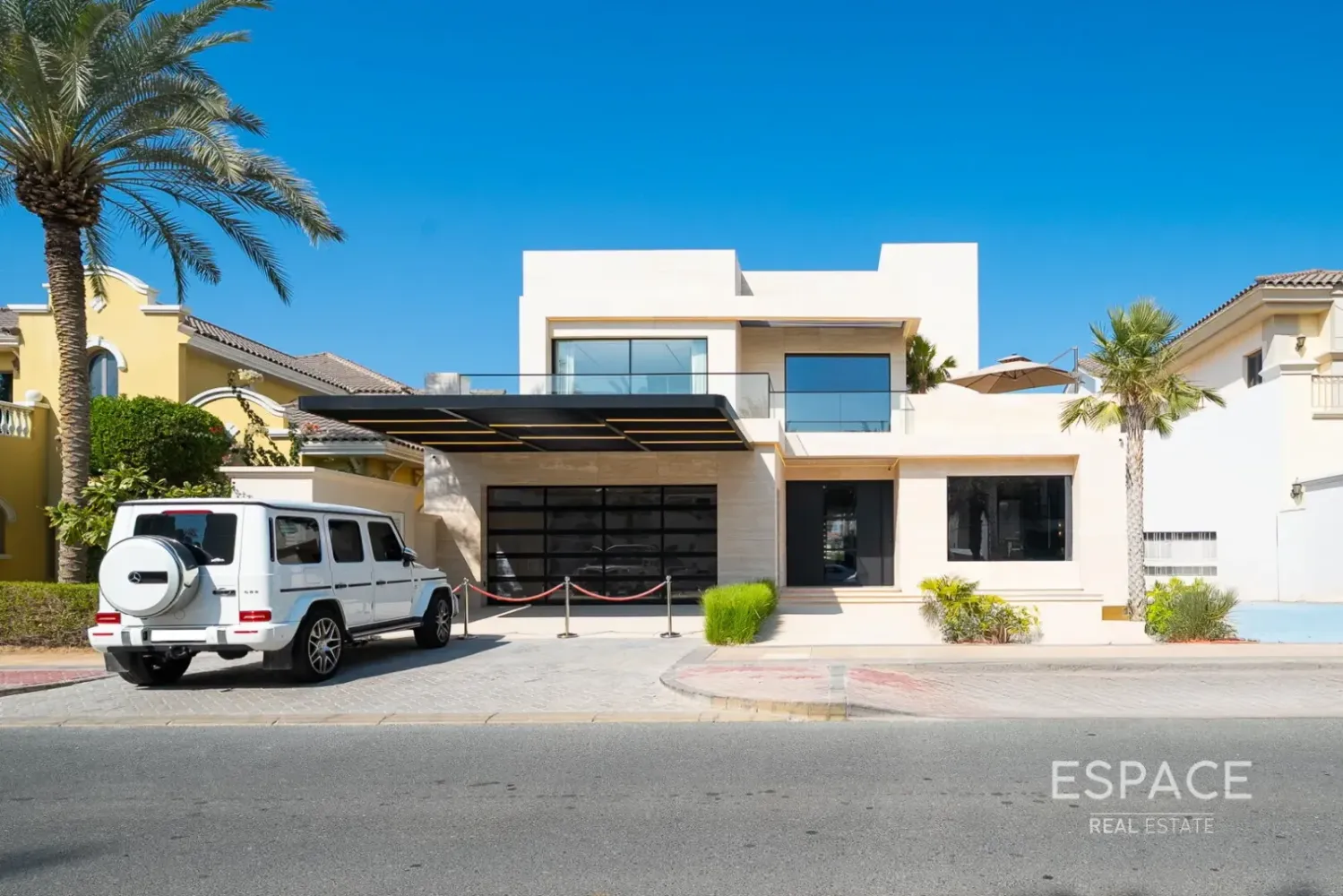 5 bedrooms Villa for sale in Palm Jumeirah, Dubai, UAE № 209302