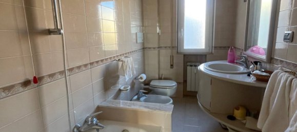 3-Zimmer Wohnung in Savona, Italy, Nr. 124583 5