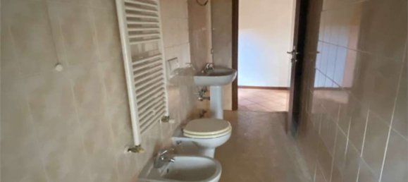 3 rooms Apartment in Cividate al Piano, Italy No. 6072 7
