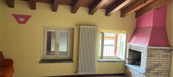 3 rooms Apartment in Cividate al Piano, Italy No. 6072 5