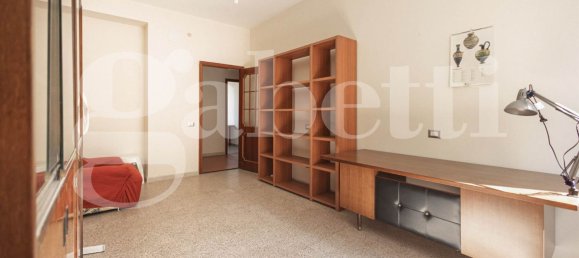 5 rooms Apartment in Cagliari, Italy No. 281178 12