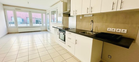 2 bedrooms Apartment in Tours, France No. 156532 6