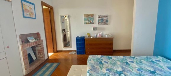 Квартира с 5 спальнями в Казаль Велино, Италия № 372800 9