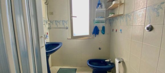 Квартира с 5 спальнями в Казаль Велино, Италия № 372800 16