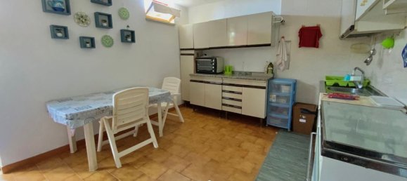 Квартира с 5 спальнями в Казаль Велино, Италия № 372800 6