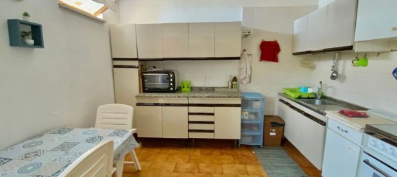 Квартира с 5 спальнями в Казаль Велино, Италия № 372800 5