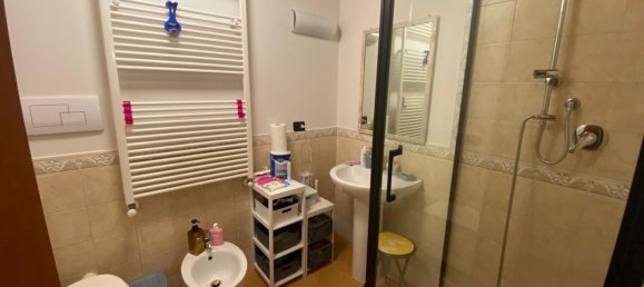 Дом с 5 комнатами в Сполето, Италия № 154091 21