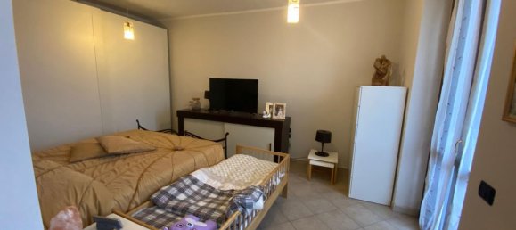 Дом с 5 комнатами в Сполето, Италия № 154091 15