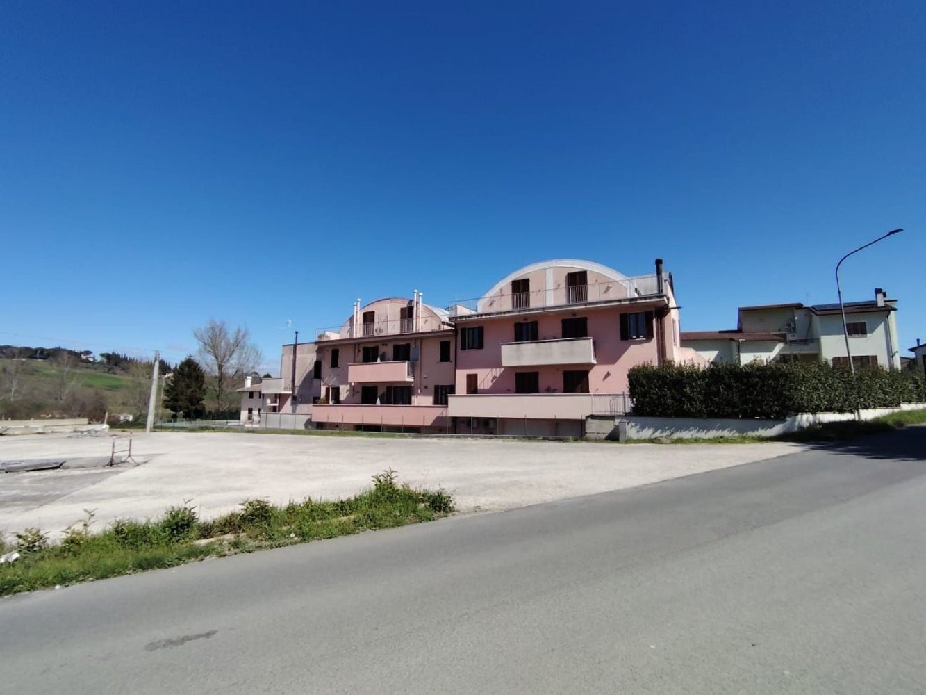 Дом с 5 комнатами в Сполето, Италия № 154091