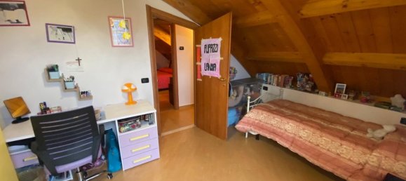 Дом с 5 комнатами в Сполето, Италия № 154091 20