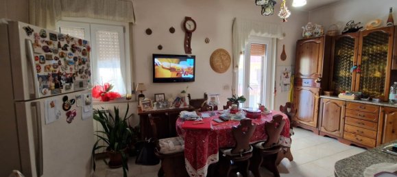 Квартира с 4 комнатами в Венетико, Италия № 118568 22