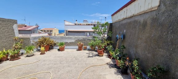 Квартира с 4 комнатами в Венетико, Италия № 118568 2