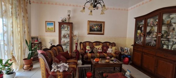 Квартира с 4 комнатами в Венетико, Италия № 118568 20