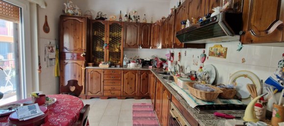 Квартира с 4 комнатами в Венетико, Италия № 118568 24