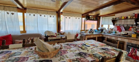 Квартира с 4 комнатами в Венетико, Италия № 118568 9