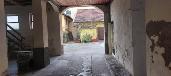 2-salle Appartement à Cavenago di Brianza, Italy No. 232158 7