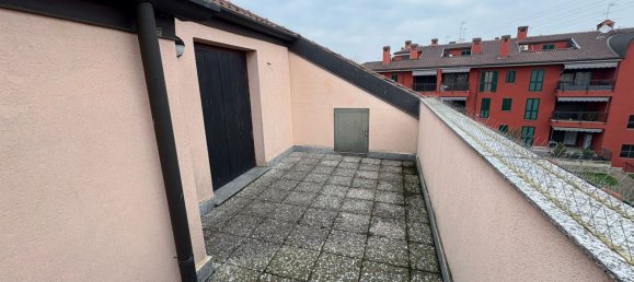 3 rooms Penthouse in Corbetta, Italy No. 98427 17